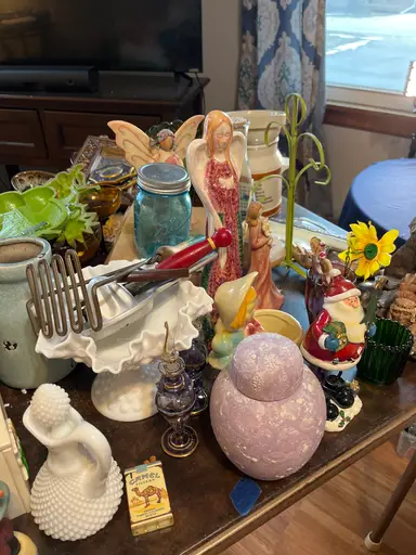 Late night Pop Up With LE 