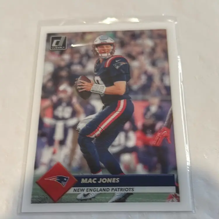 2023 Clearly Donruss Clearly #8 Mac Jones