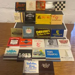 Bag 24 Vintage Matchbooks