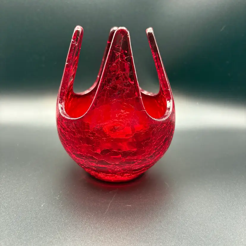 Viking Ruby Red Crackle Glass Patio Light
