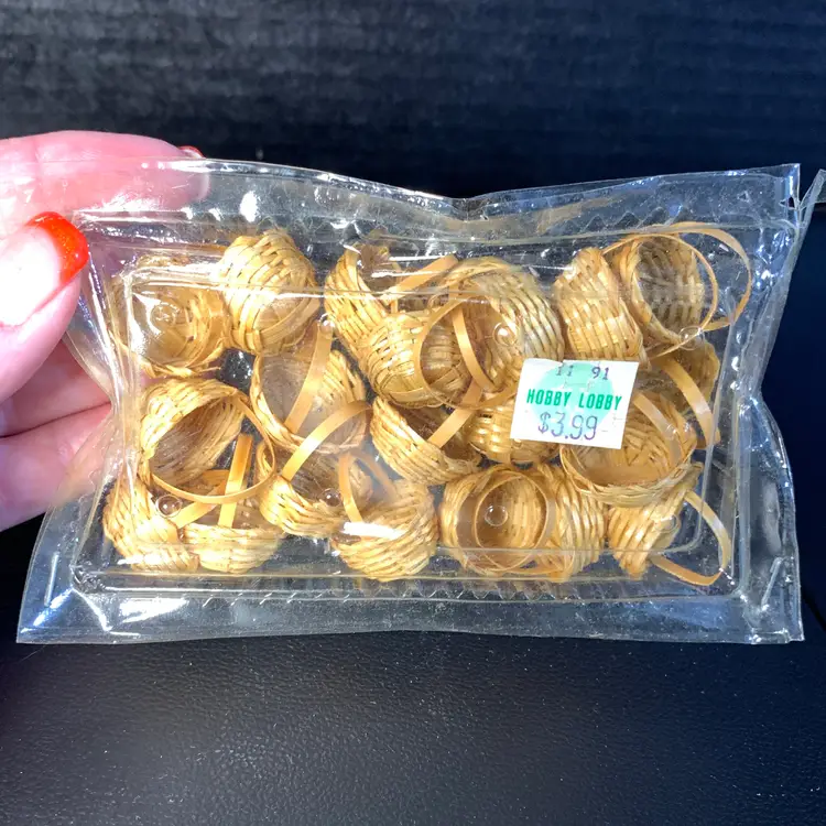 Package of Tiny Baskets 20ct.
