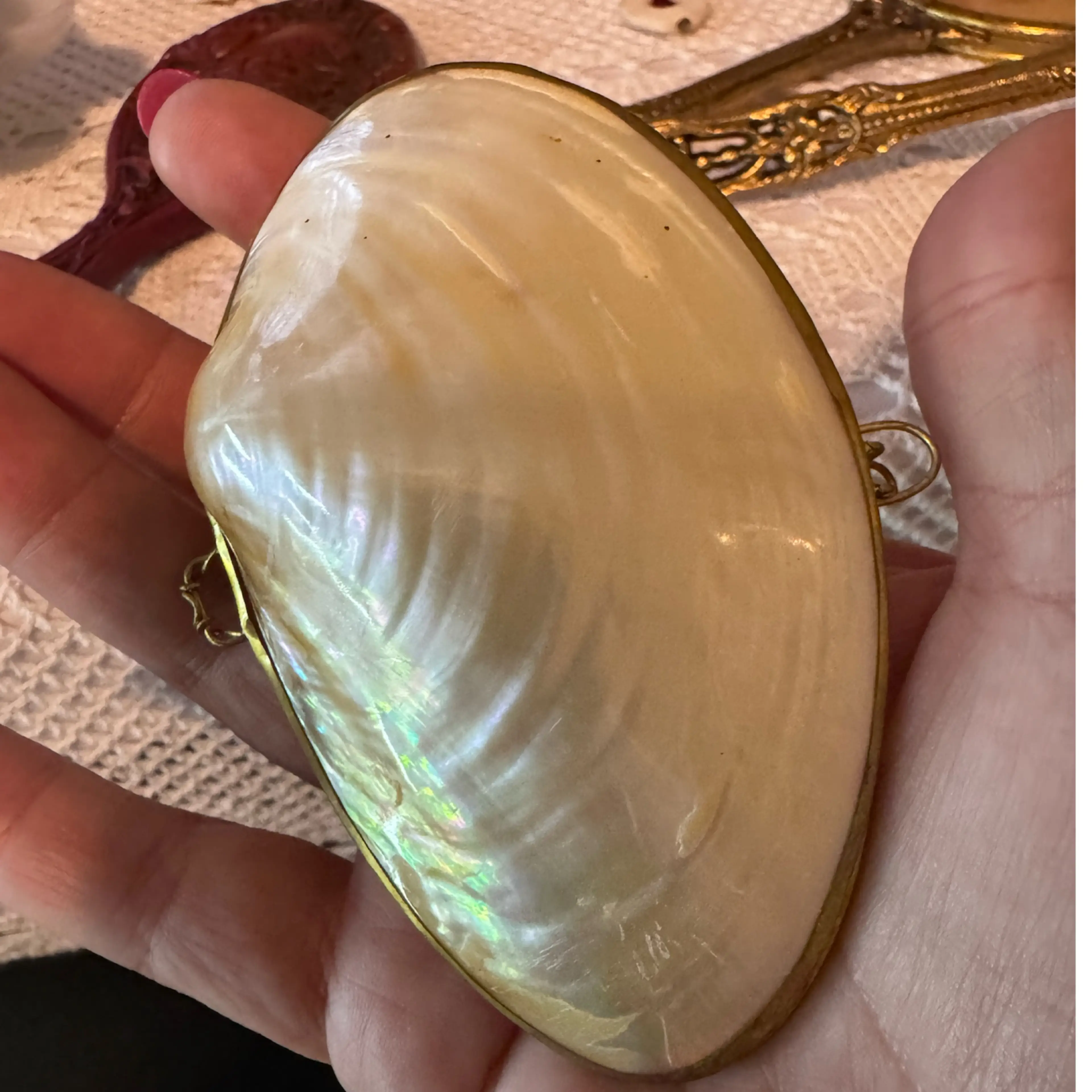 Image 2 of 4