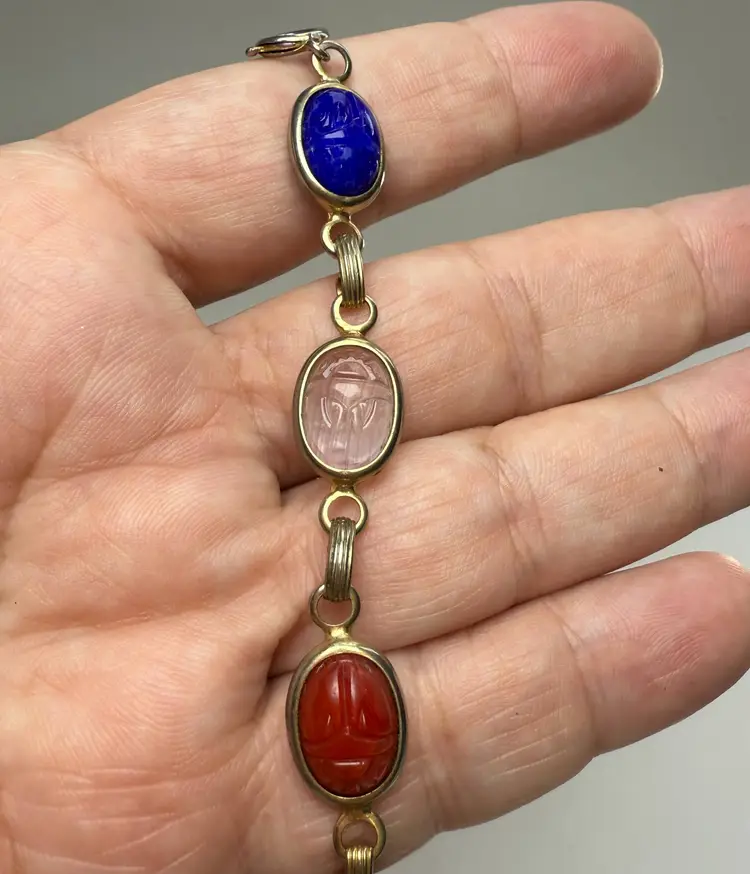 Vintage 7.5" Egyptian Revival Scarab Beetle Bracelet Semi Precious & Glass Gold Tone