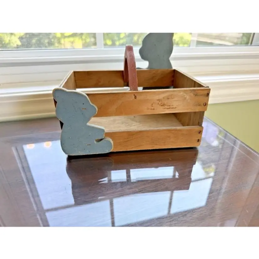 Vintage Hand Painted Wooden Teddy Bear Crate/Basket/Magazine Holder;cottage core