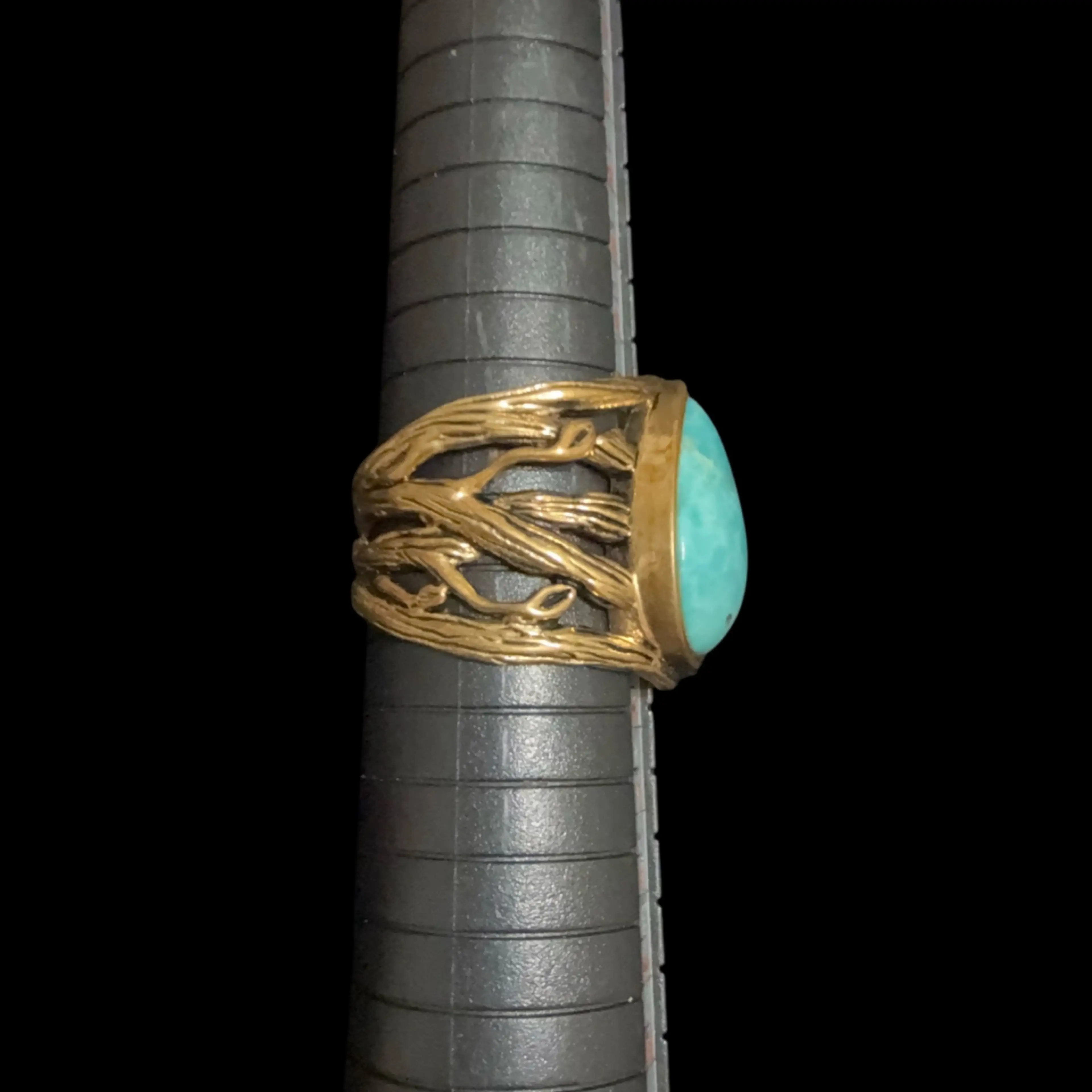 Image 2 of 6