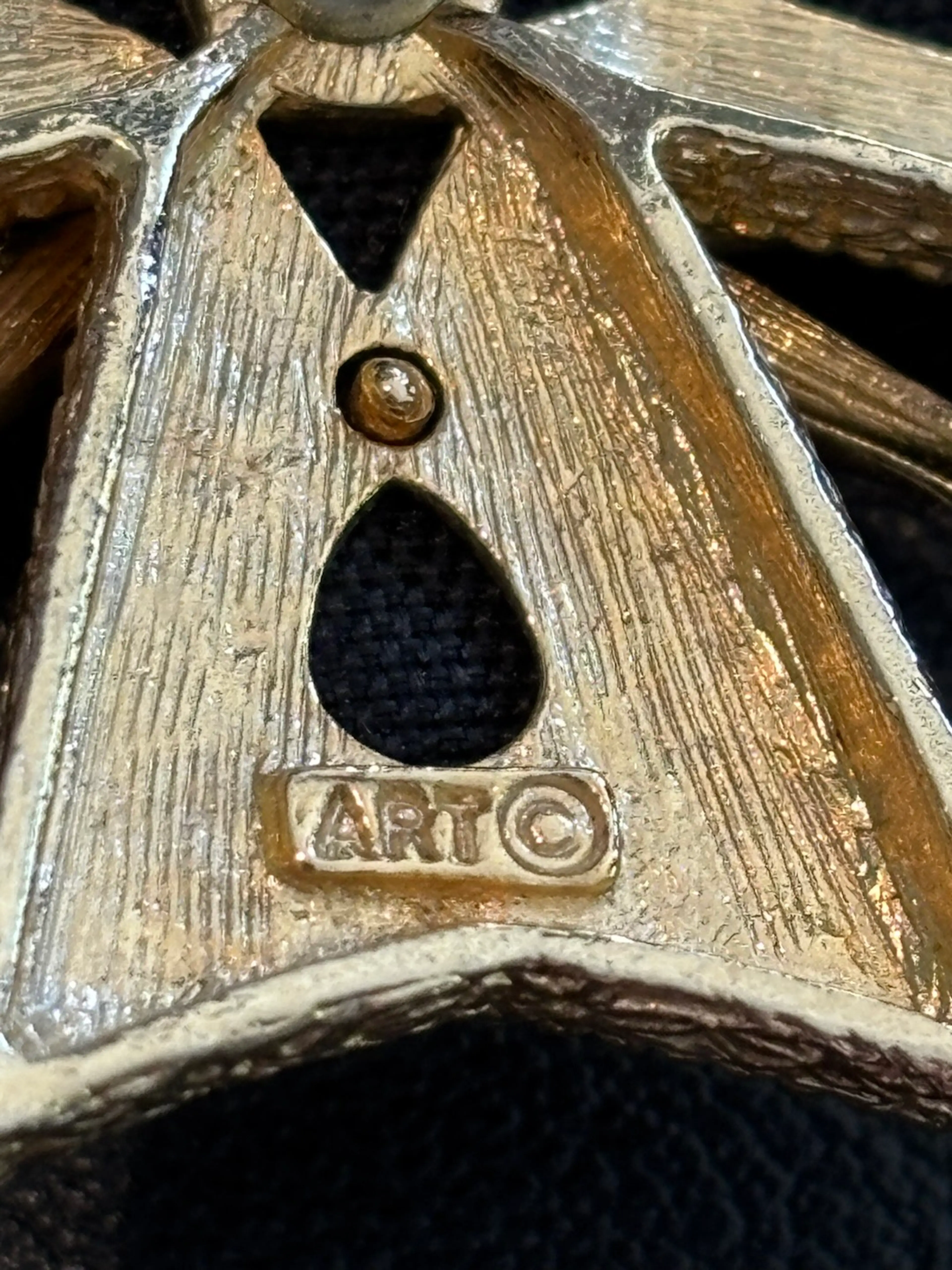 Image 4 of 4
