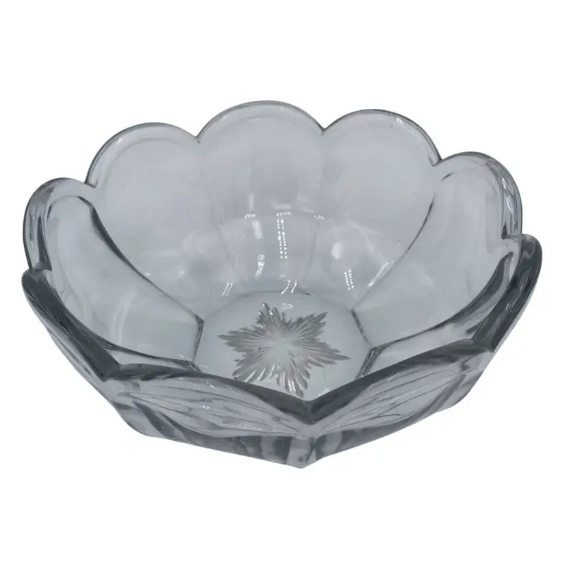 Antique Jefferson Glass Chippendale Krys-Tol Scalloped Serving Bowl
