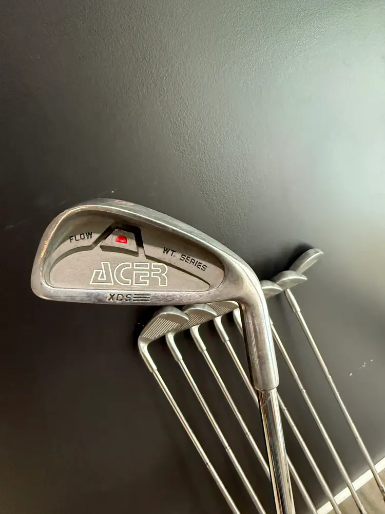 Acer W.T. Series XDS 3-P Iron Set Regular Flex