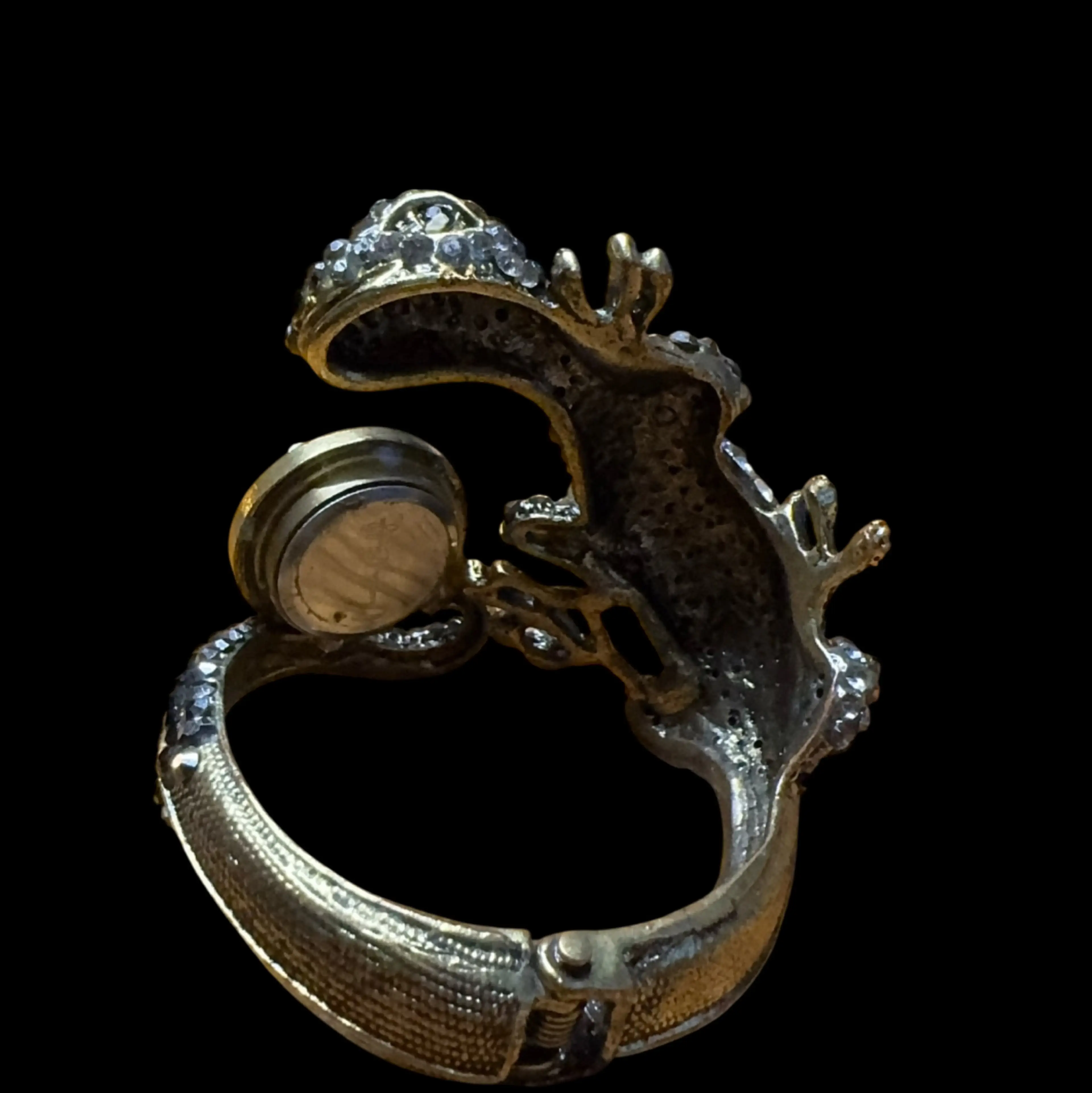 Image 3 of 8