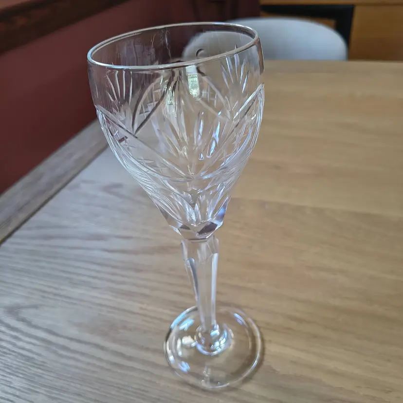Vintage Hand-Cut Crystal 9" Champagne Flute / Water Goblet – Geometric Fan Cut with Serrated Hexagonal Zipper Stem