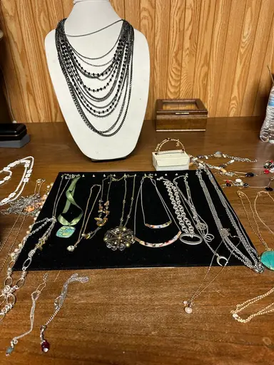 Pop Up Jewelry Sale Boxes $10 Starts