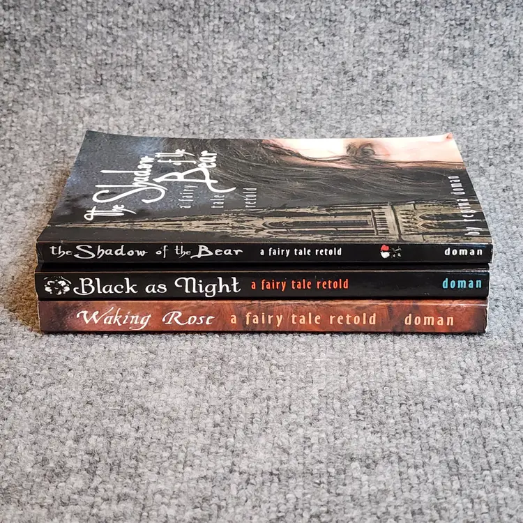 3 A Fairy Tale Retold Books Regina Doman Paperback Walking Rose Black as Night