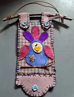 Handmade & Stitched Country Folk Art Bird Wall Hanging All Wool Fabric 7"x10"