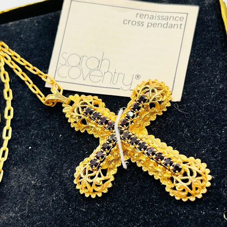 Vintage Sarah Coventry Renaissance Cross Dark Red rhinestones Necklace