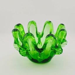 Green Art Glass Fingered Bowl
