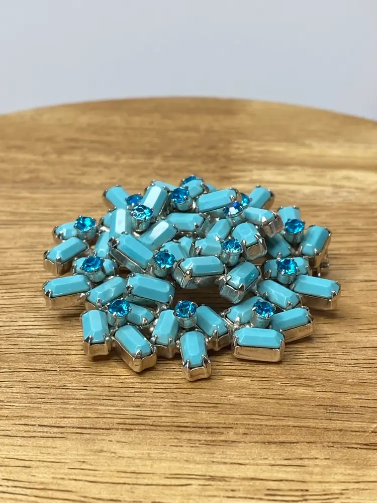 Vintage Turquoise Teal Aqua Baguette Rhinestone Cluster Brooch