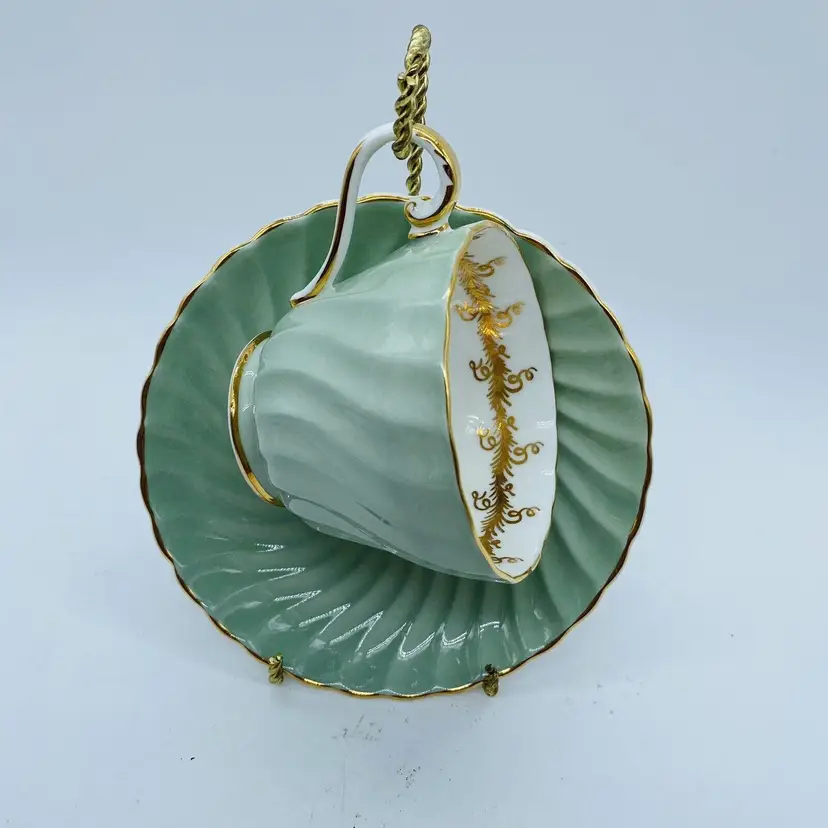 #1725 Aynsley Green Swirl Teacup and Saucer Bone Ceramic England Vintage