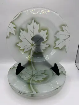 Frosted Glass Plates With Green Maple Leaf Design 8.25” Set Of 4