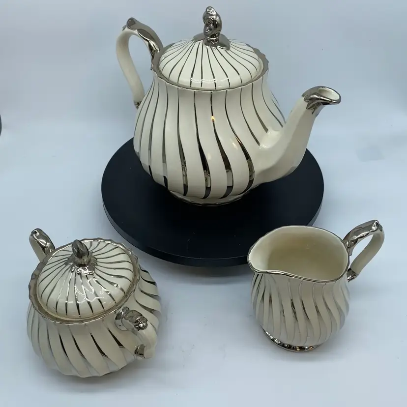 #1824 England Sadler Silver Swirl 3 Pc Set Teapot Cream Sugar 1960s Ceramic
