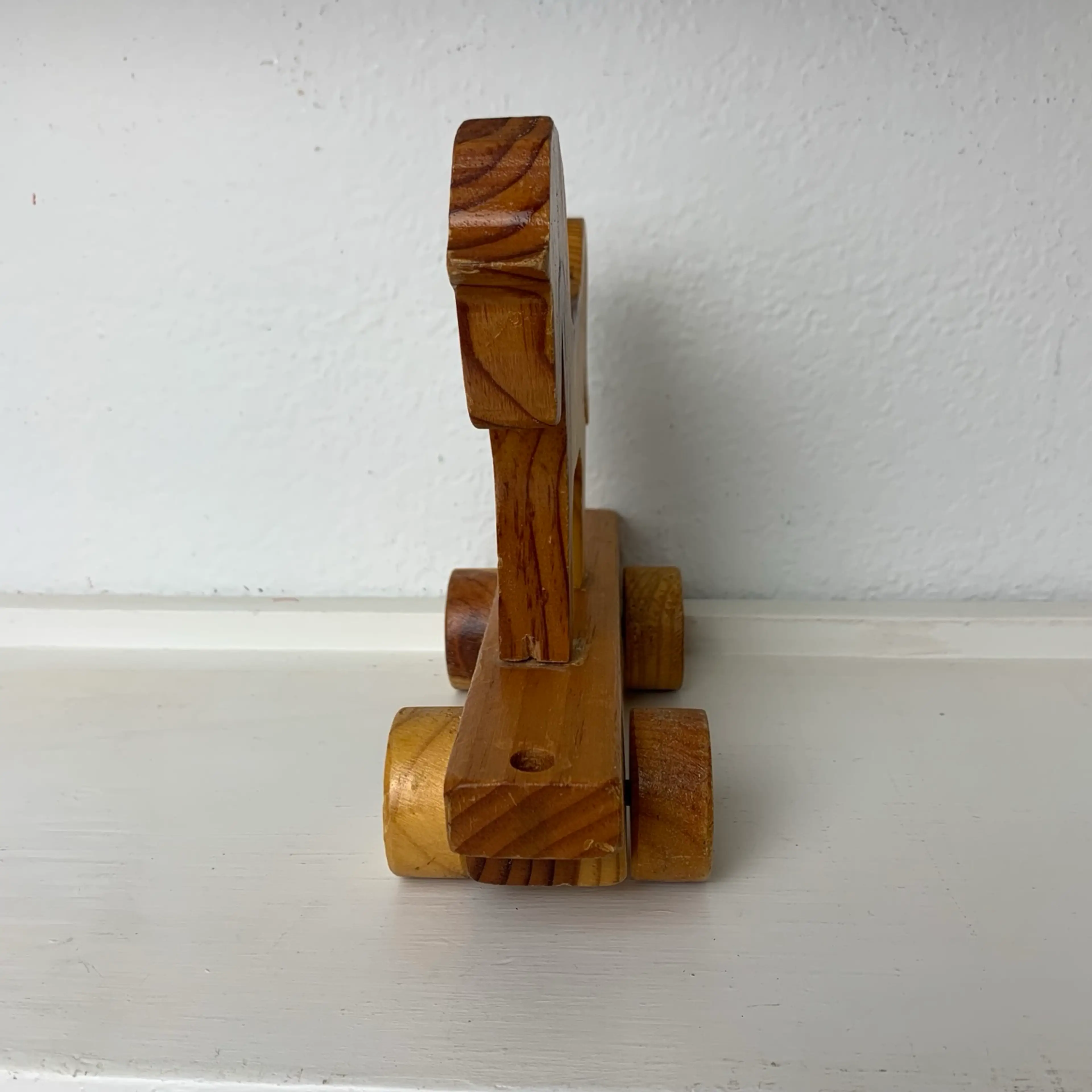 Image 4 of 8