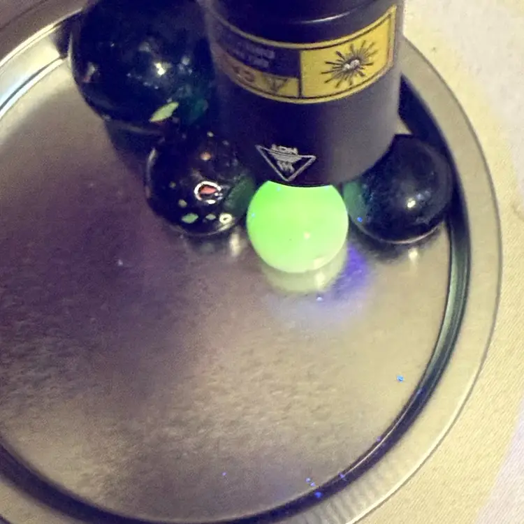 Black And white Marbles With 2 Shooters And White Marble Glows