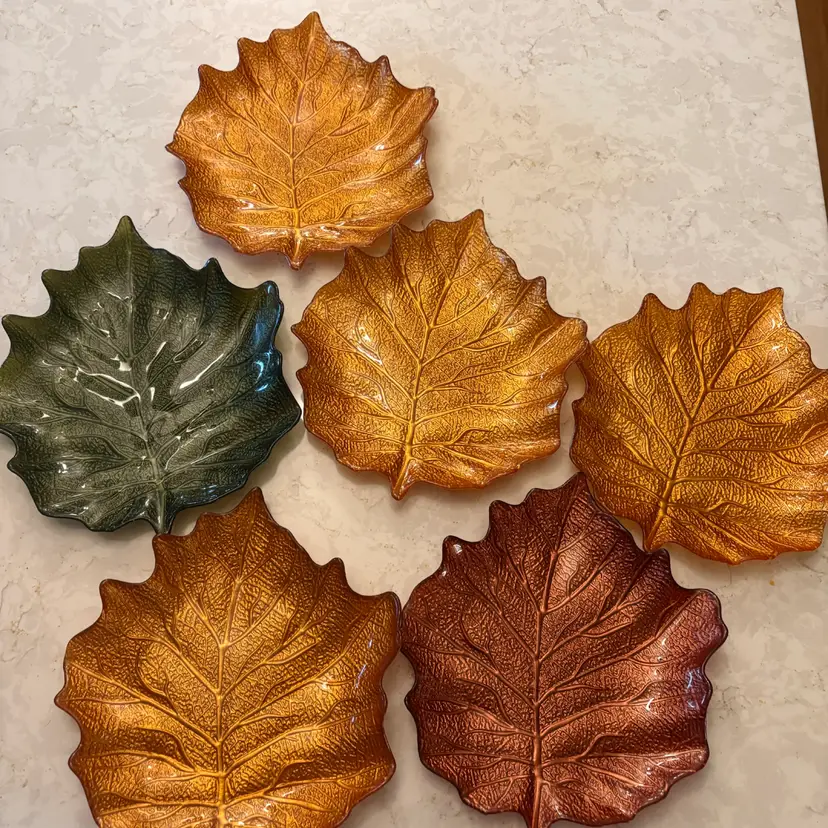6 Vintage Iridescent Glass Leaf Plates Autumn Orange Green