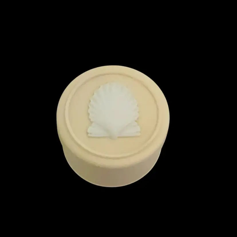 RARE Ivory Jasperware Seashell Pill Box