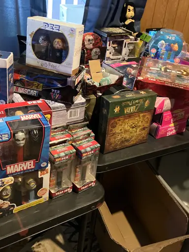 Dusty’s Quick PEZ Barbie’s And Cups Collection Pop Up Sale!! Nice Sets And Singles. Easy $3 Starts Progressive 