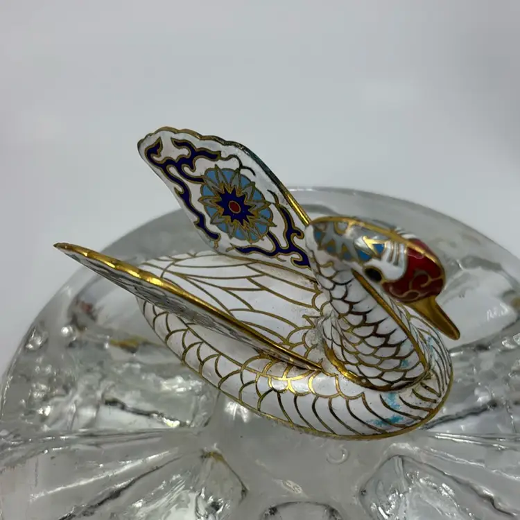 Cloisonné Swan Vintage Trinket Box Moving Wings 3”