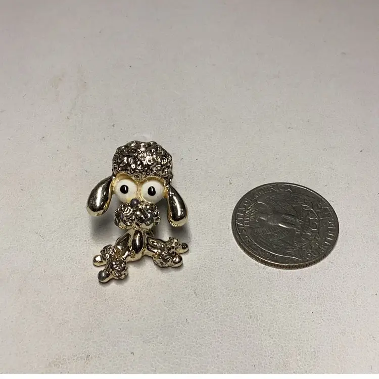 Paddle Dog Brooch 1” - Signed Gerry’s