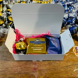 #03 - You Pick W Gift Box!