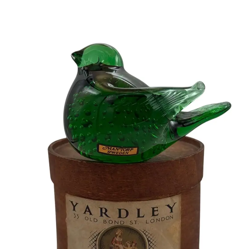 Mantrap Sweden Emerald Green Bullicante Bubbles Art Glass Bird Paperweight - 5” - Original Sticker