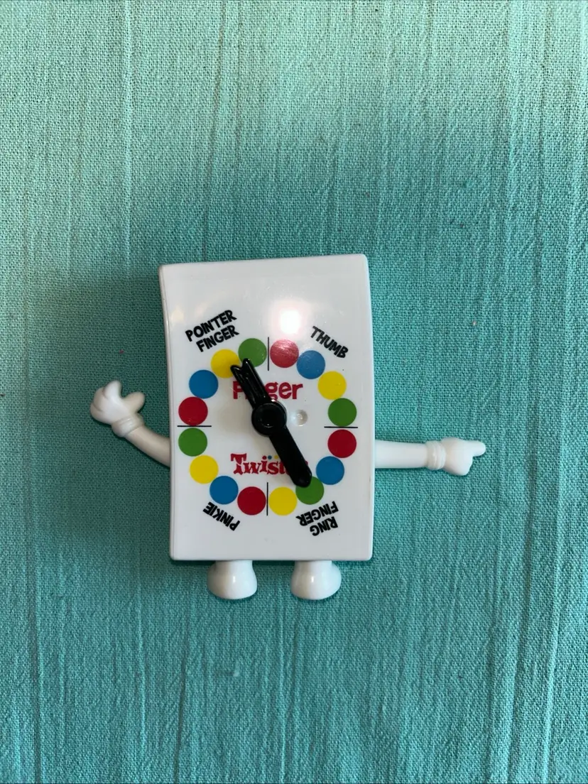 2021 Hasbro Gaming Finger Twister Game Mcdonald’s Restaurant Happy Meal Toy.