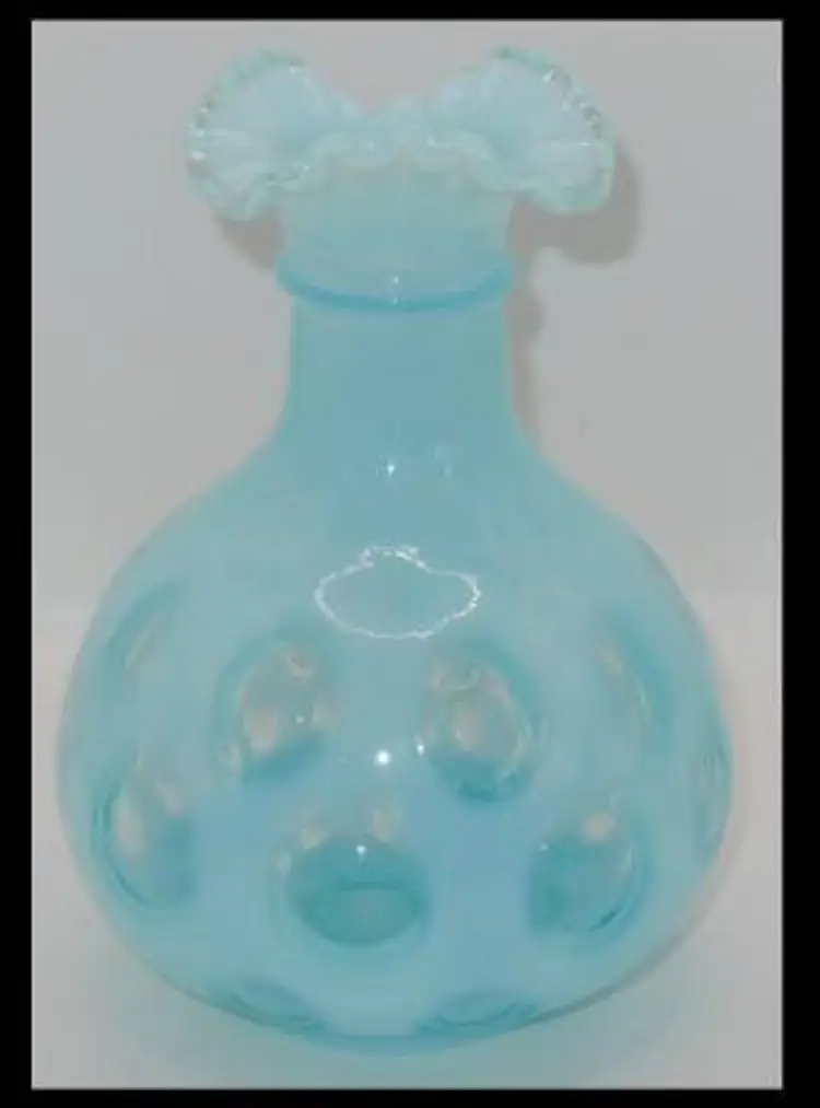 Fenton RARE Aqua Blue Opalescent Coin Dot Triangle Rim Vase #208, Scarce