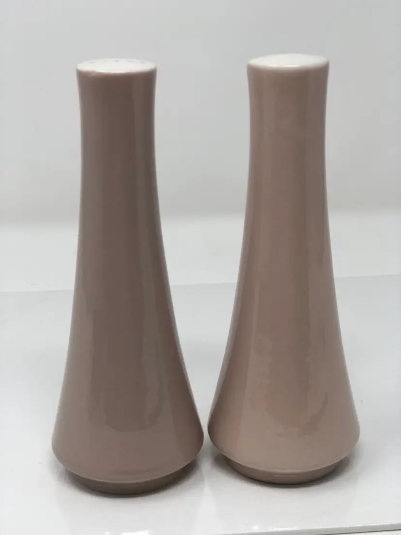 Dusty Pink Mid Century Atomic Salt and Pepper Set