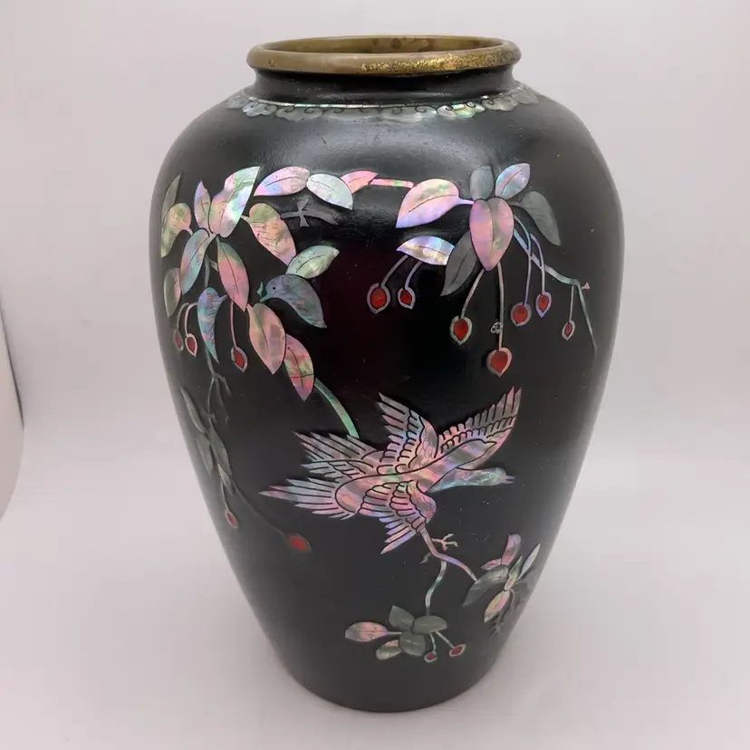 POW3 VTG BIRD Vase Brass Black Enamel Lacquer with Abalone Shell Inlay Asian 6.5”