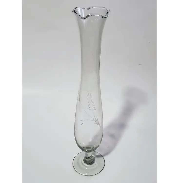 Vintage Ruffled Stretched Glass Etched Bud Vase