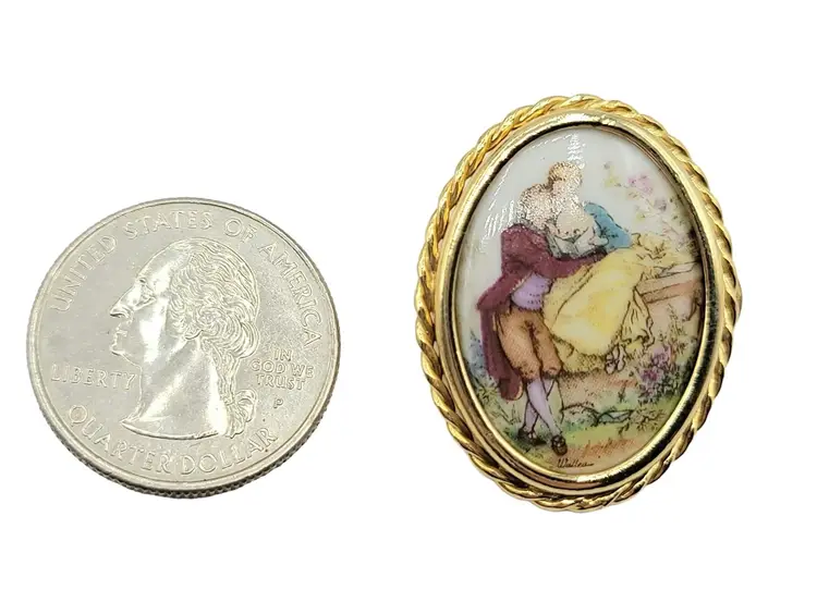 Limoges France Gold Tone Painted Romantic Couple Porcelain Cameo Brooch