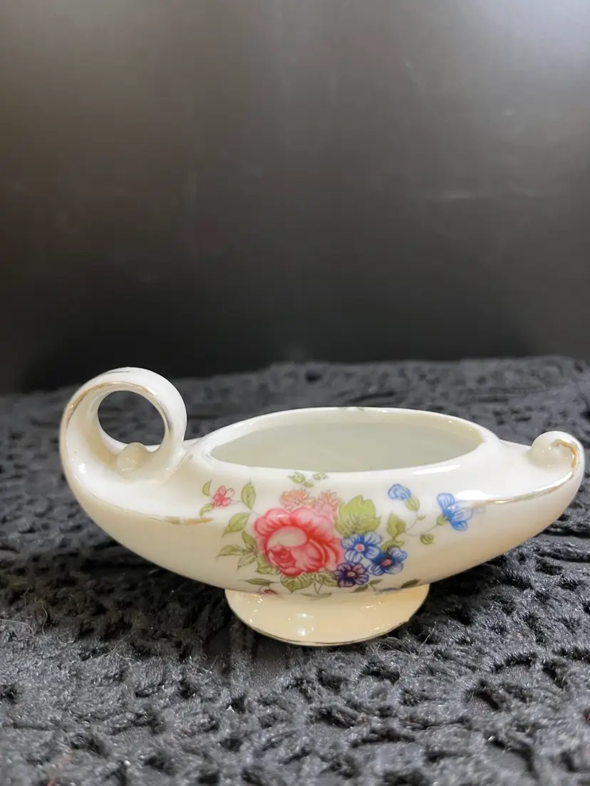 Porcelain Aladdin Lamp-Incense Burner