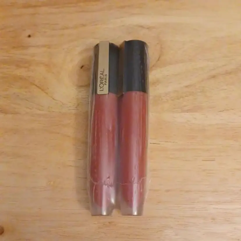 L'Oreal Rouge Signature Lightweight Matte Lip Stain #452 Empowered Twin Pack