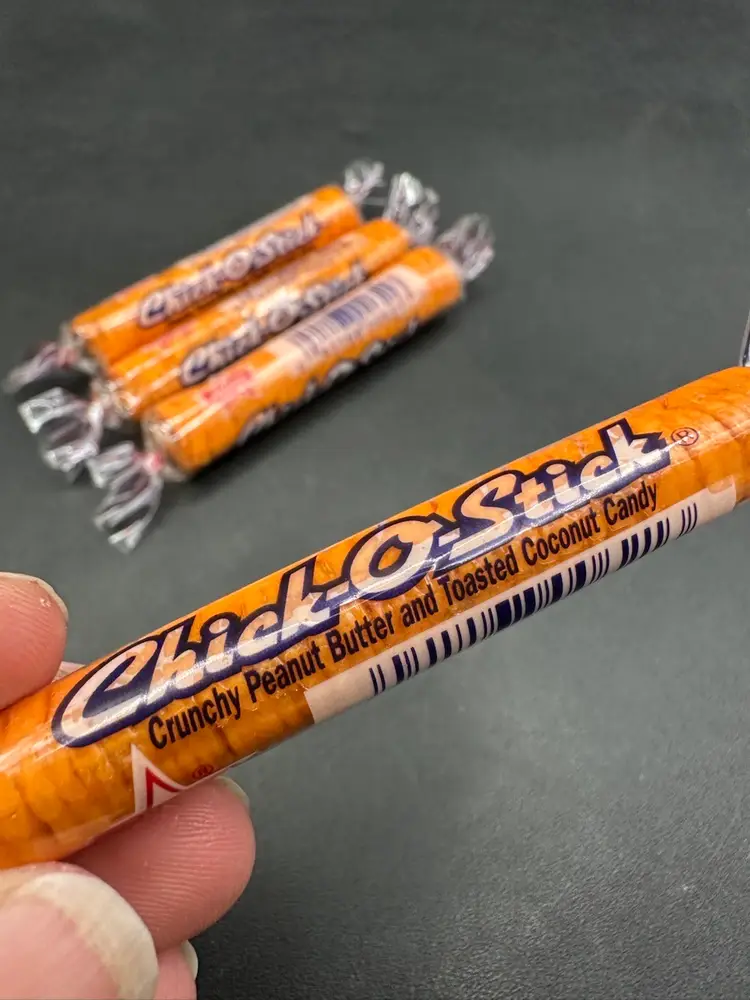 004 Mini Chic-O-Stix Peanut Butter Coconut Crunchy Candy, 4 Pack