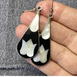 Vintage Alpaca Mexico Earrings Mother Of Pearl 2.5”