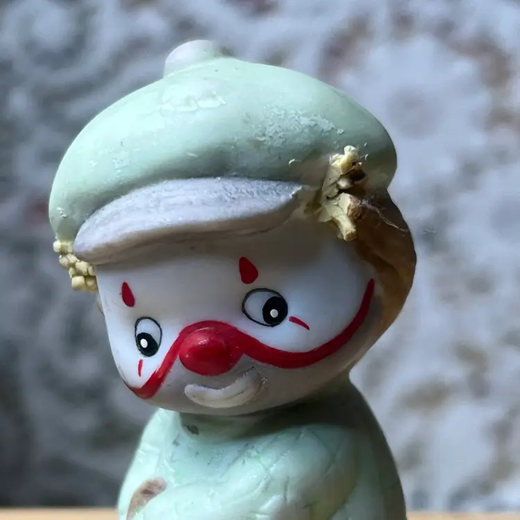 016 Bisque Ceramic L'il Vagabond 1988 Enesco Clown Golfer Figurine 3.5" X 1.5"