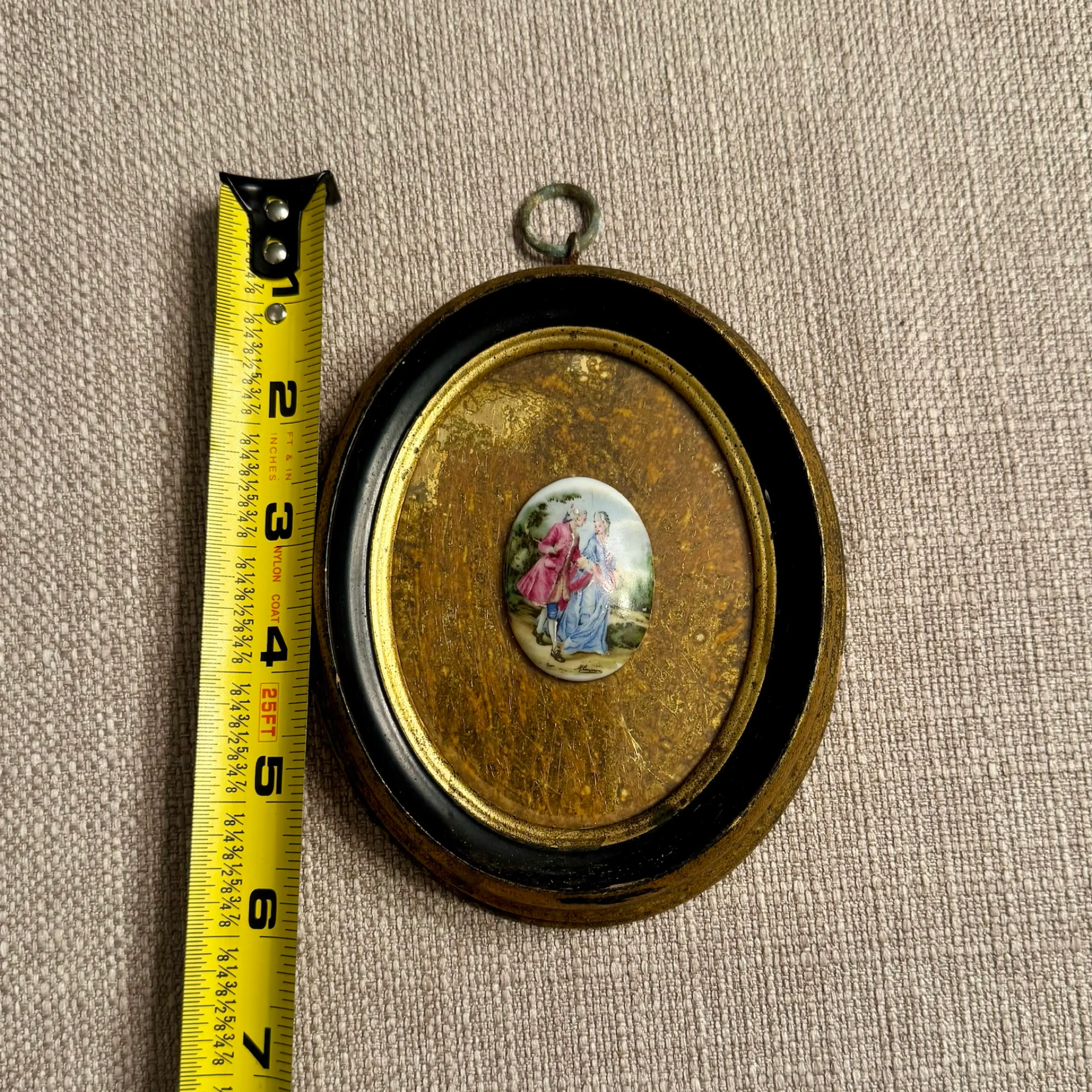 Image 2 of 6