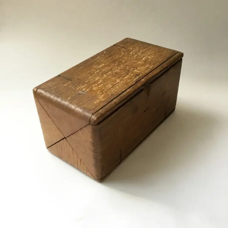 Antique Singer Wooden Fold Out Puzzle Box and Sewing Machine Attachments