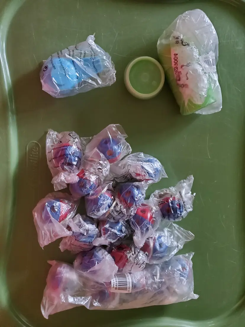 Tupperware Hostess Giveaway Lot of 26 All NEW