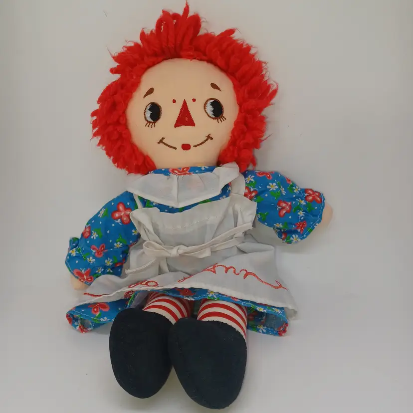 Vintage Applause Raggedy Ann  in Doll # 8456 ~ Collectible 12 in