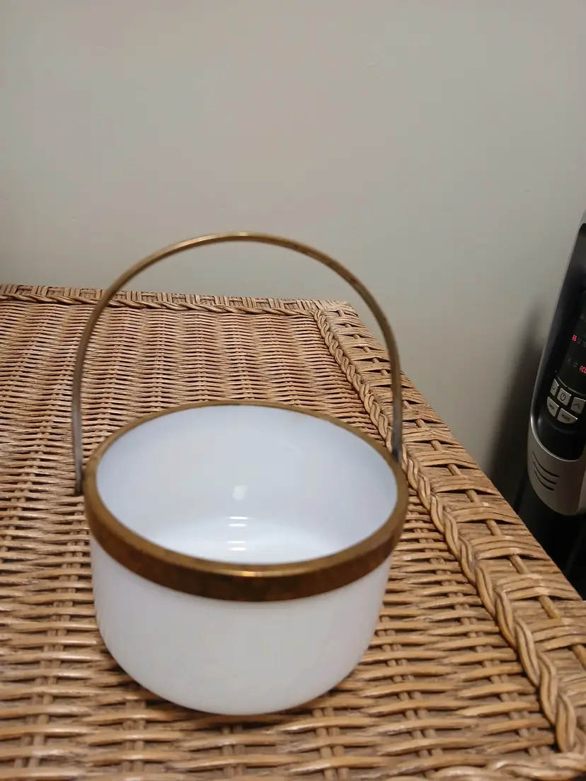 Antique Believed to be Biedermeier Sugar Bowl Germany ( Opaline )