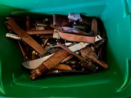 Handcrafted Knives and Sheaths