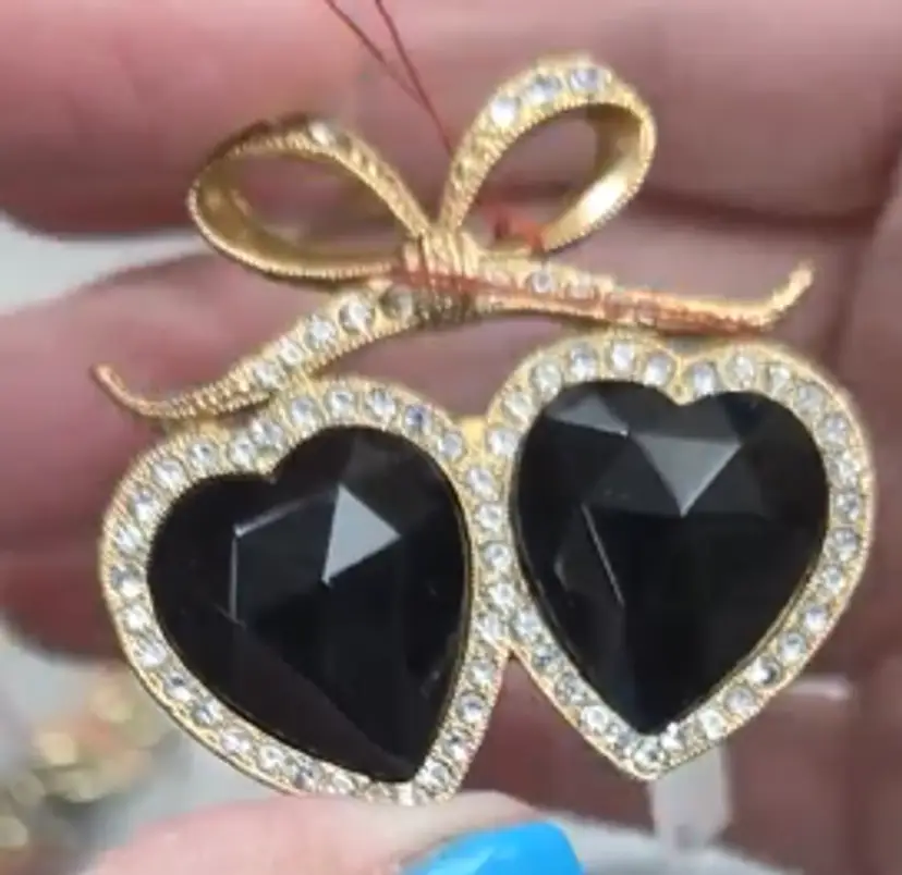 1928 Brand Double Heart Brooch